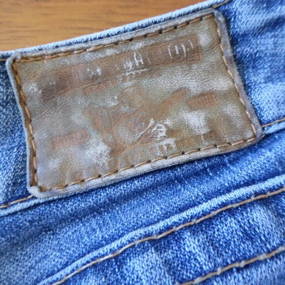 Blue Religion Light Blue Low Rise Boot Legs Yellow Button Flap Pockets Jeans 28 - Picture 10 of 15